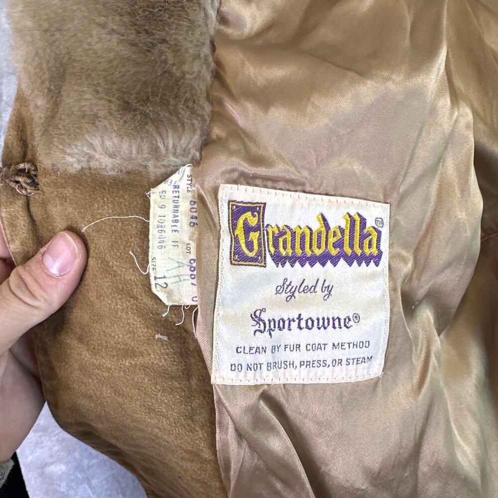 Vintage Grandella Faux Fur Coat Womens Size 12 Brown Plush Jacket Retro - Picture 3 of 6